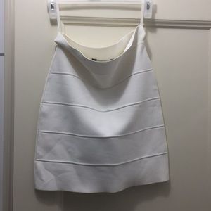 BCBGMaxazria White bandeau skit